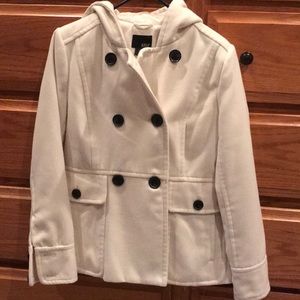 NWOT White pea coat. Button up with hood.